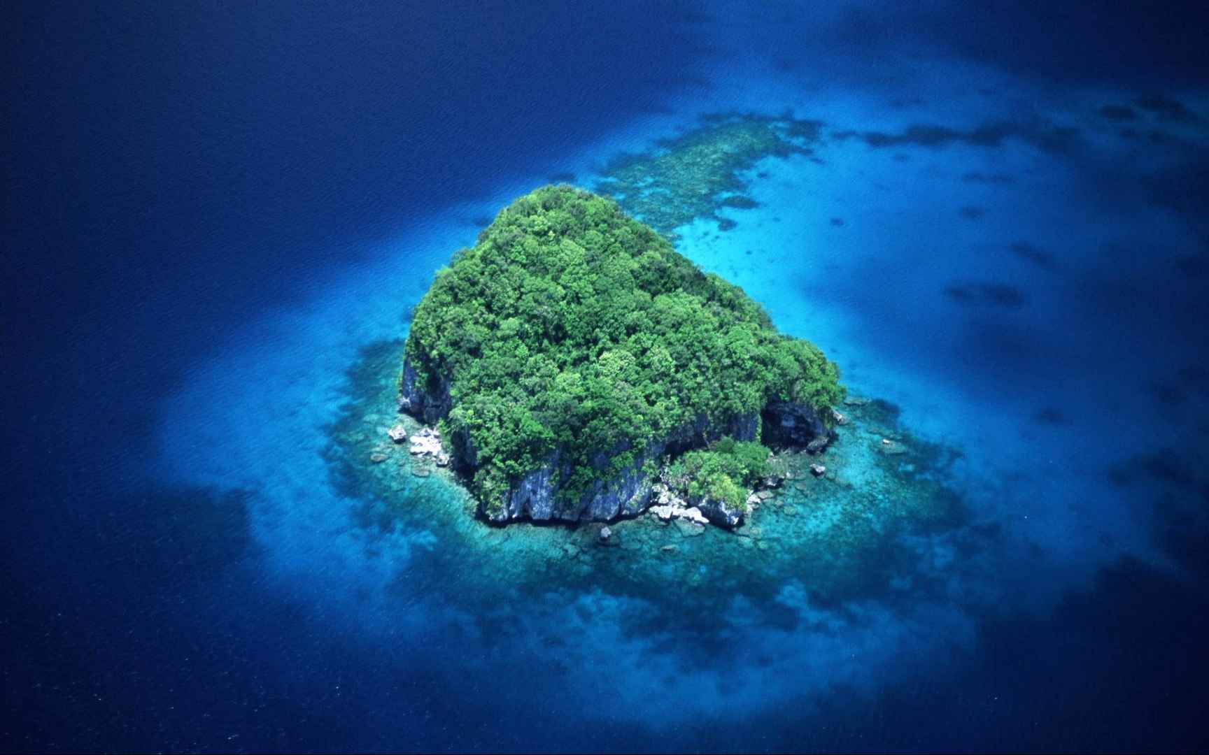 大海海岸风光桌面壁纸