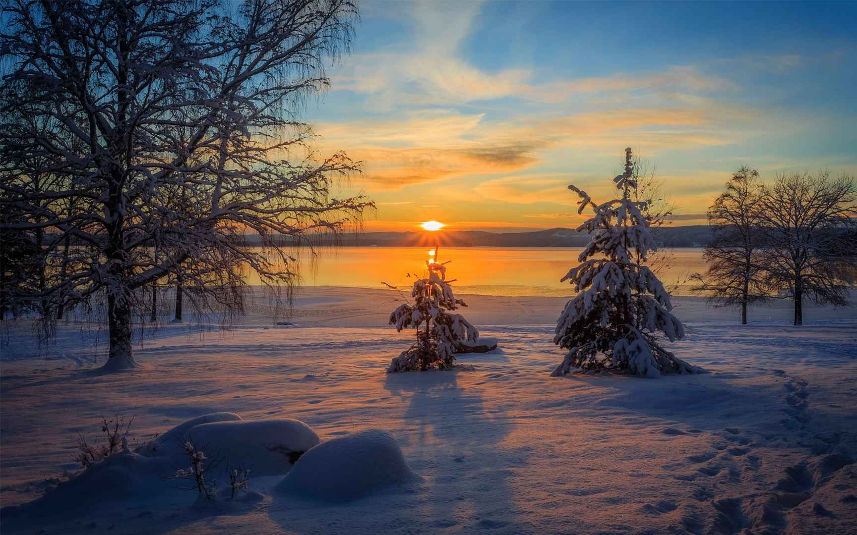 高清瑞典的冬天日落美景电脑桌面壁纸-