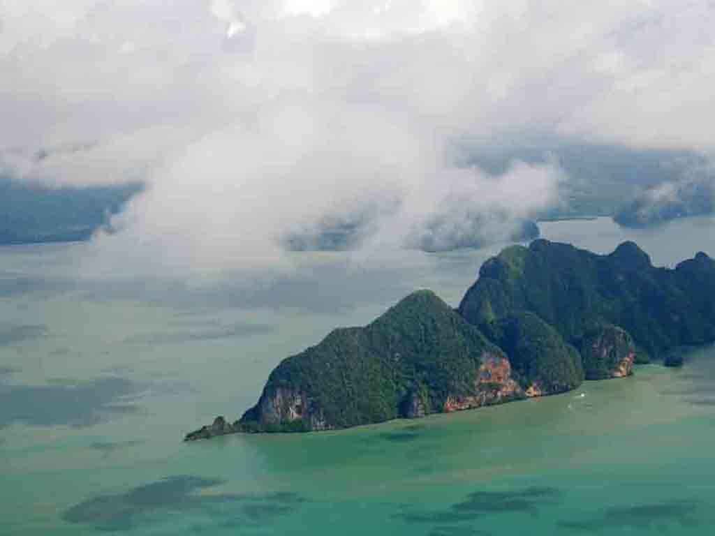 高清泰国普吉岛攀牙湾风景电脑桌面壁纸-