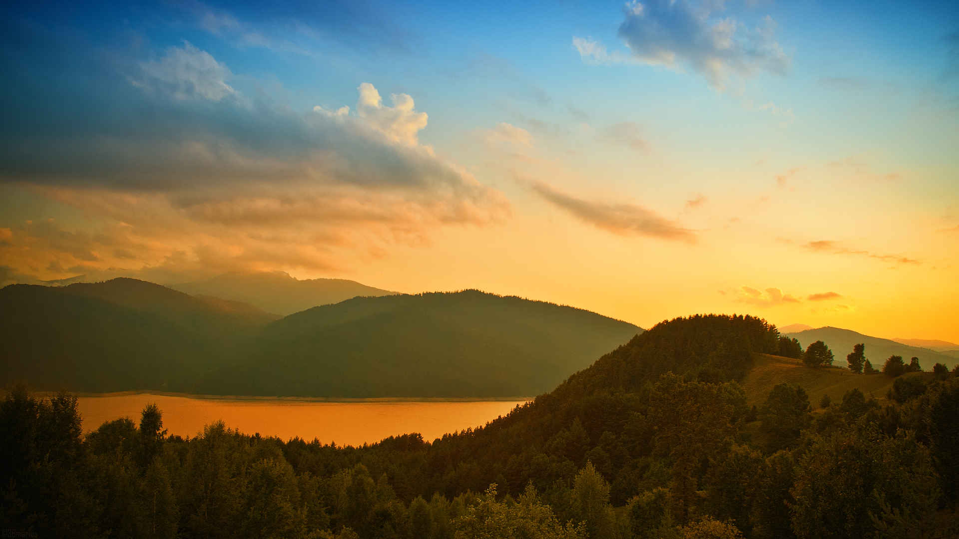 精选夕阳下的山水风景唯美图片桌面壁纸下载-