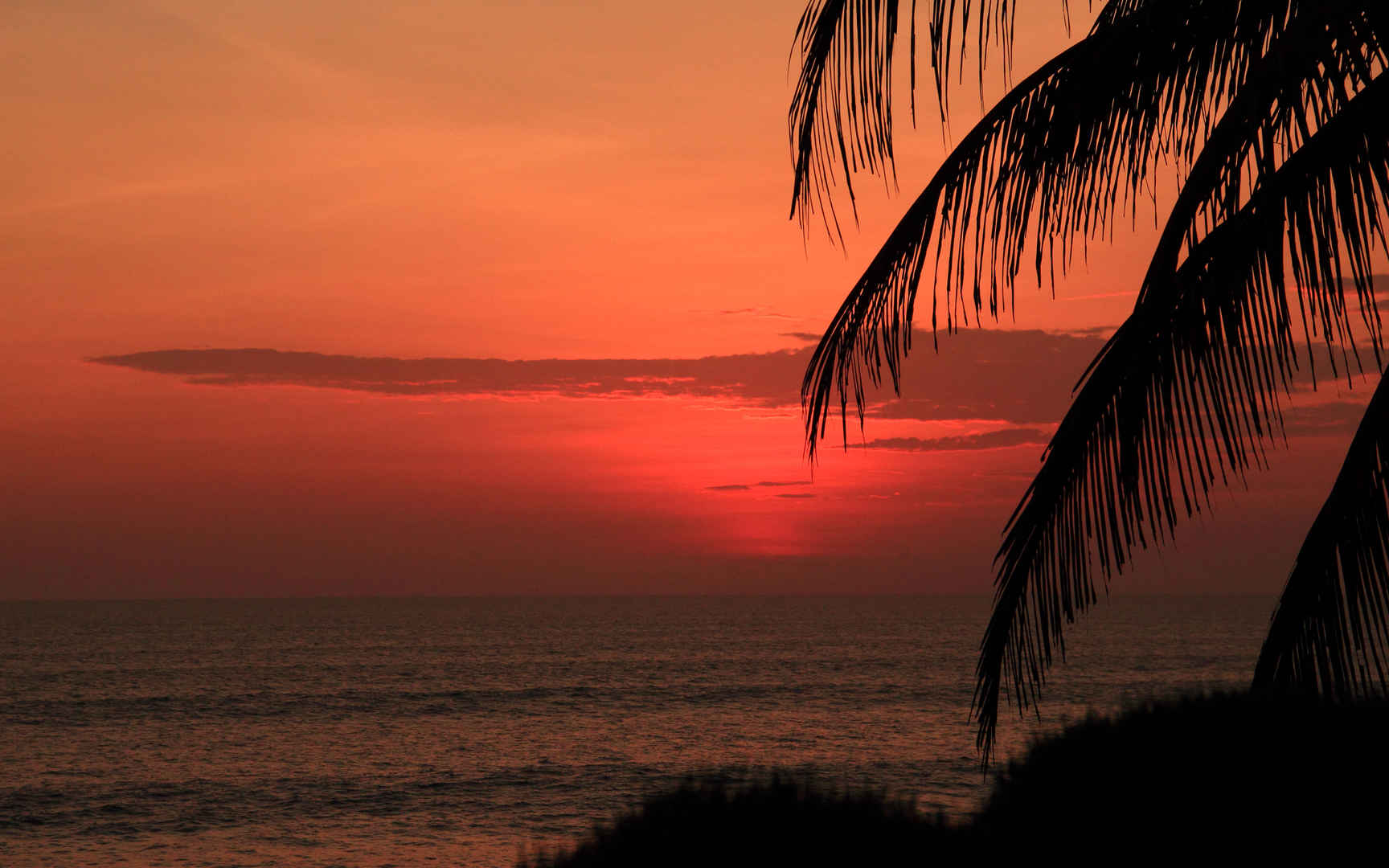 巴厘岛海神庙的夕阳桌面壁纸