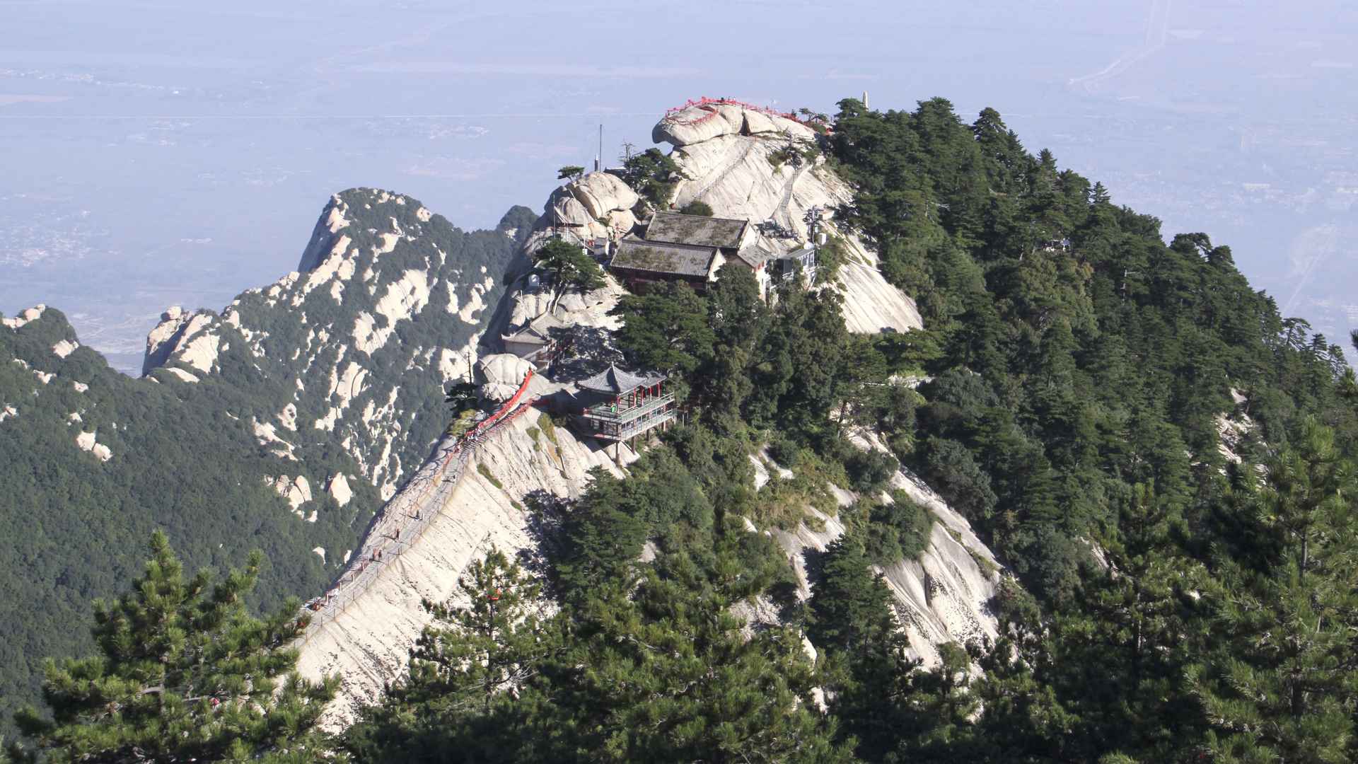 高清中国著名的五岳之一华山电脑桌面壁纸-