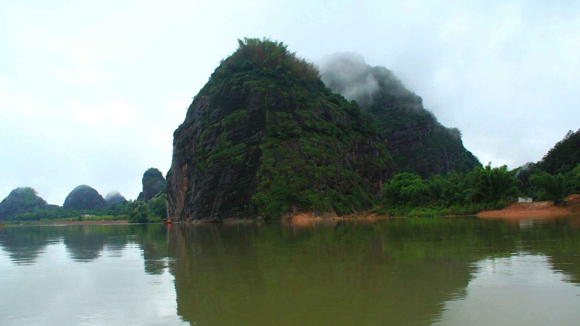 高清世界地质公园——美丽的龙虎山电脑桌面壁纸-