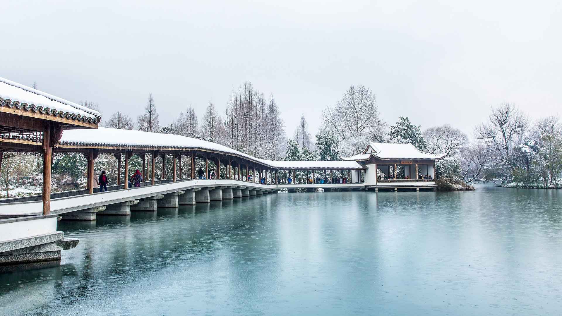 高清唯美的西湖雪景电脑桌面壁纸