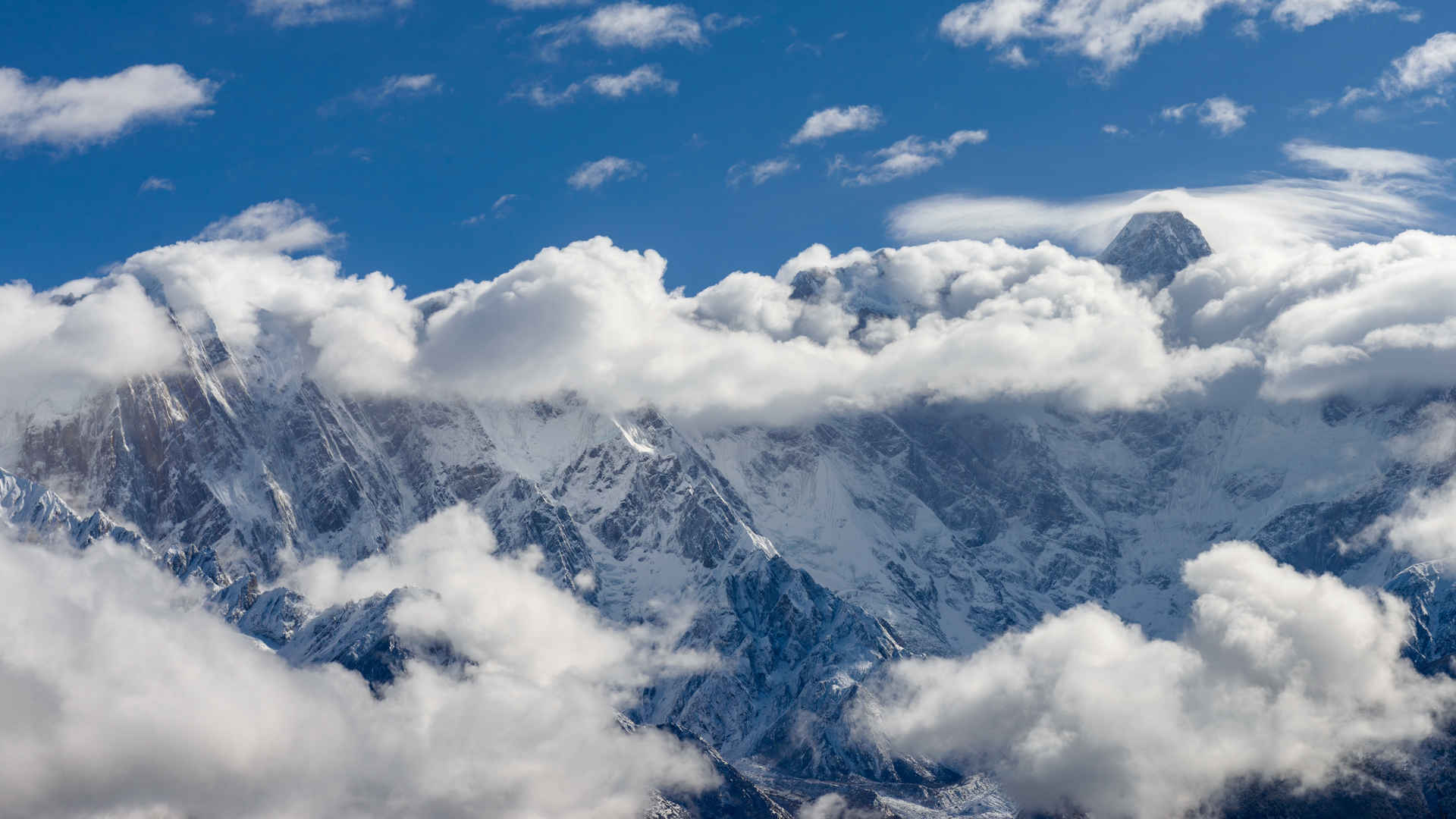 西藏林芝雪山壁纸图片