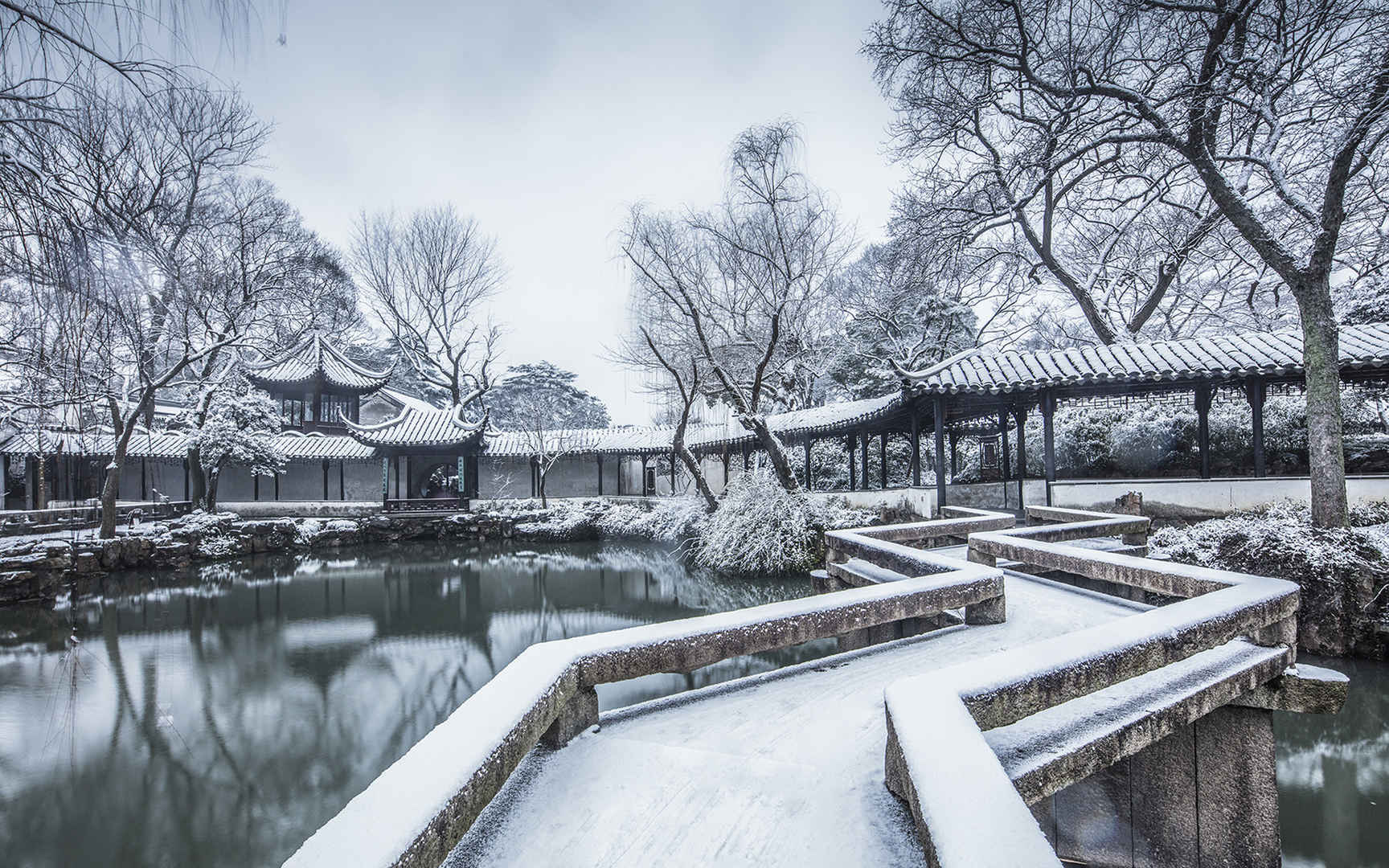 冬季苏州拙政园雪景图片壁纸