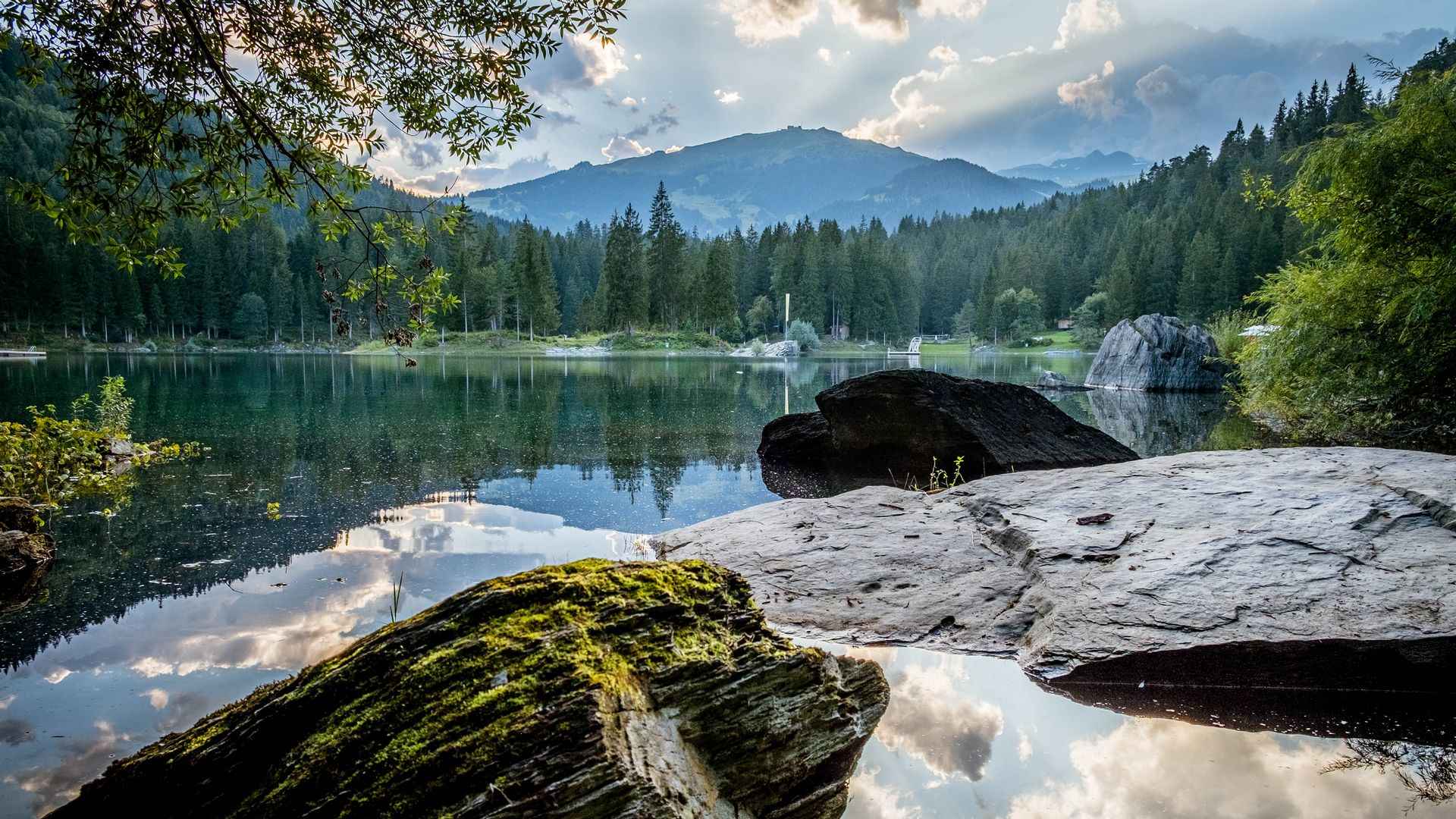 德国施塔恩贝格湖风景壁纸-