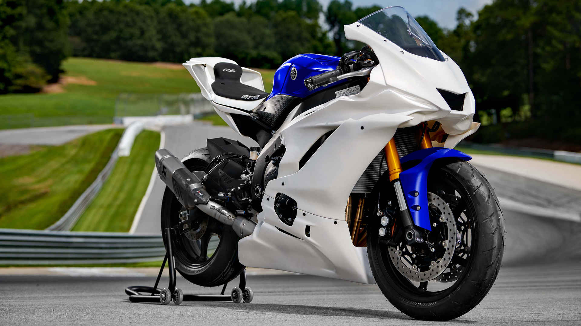 YZF-R6 GYTR雅马哈高清壁纸