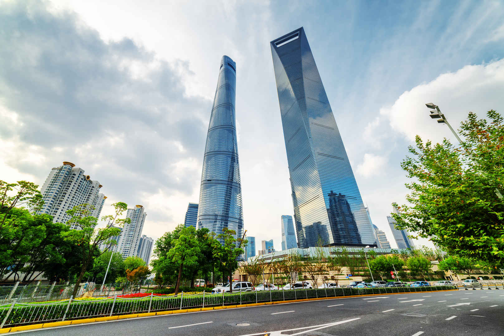上海金融中心高清图片-
