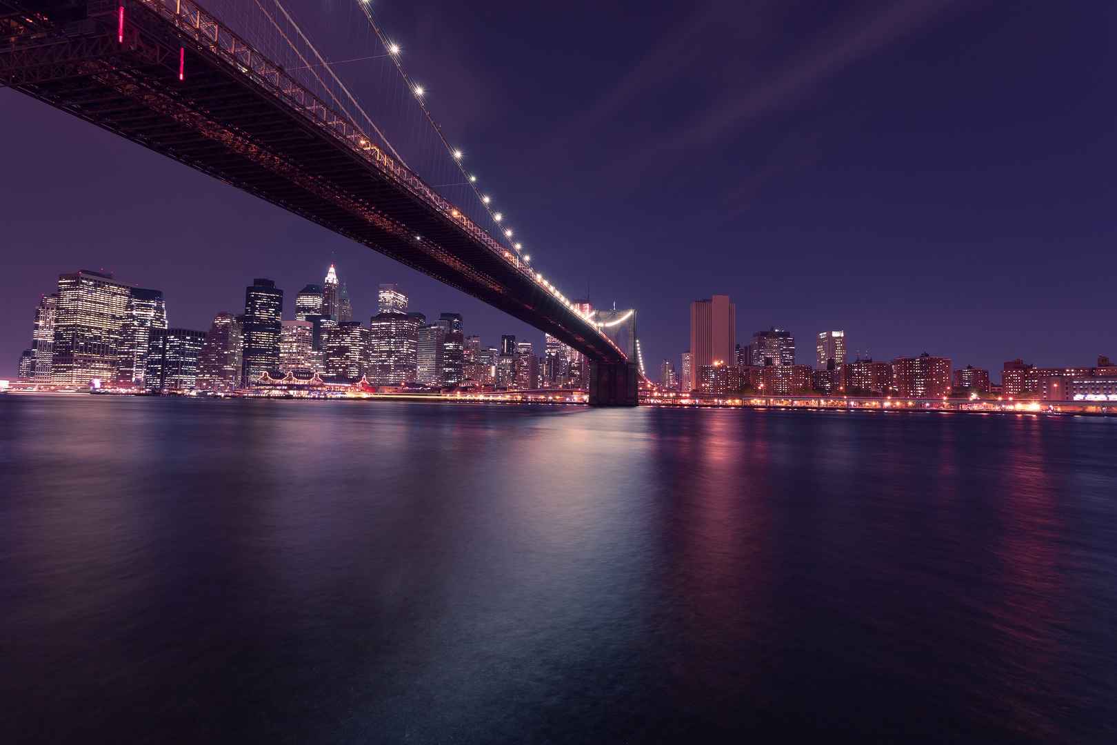 布鲁克林大桥纽约城夜景图片