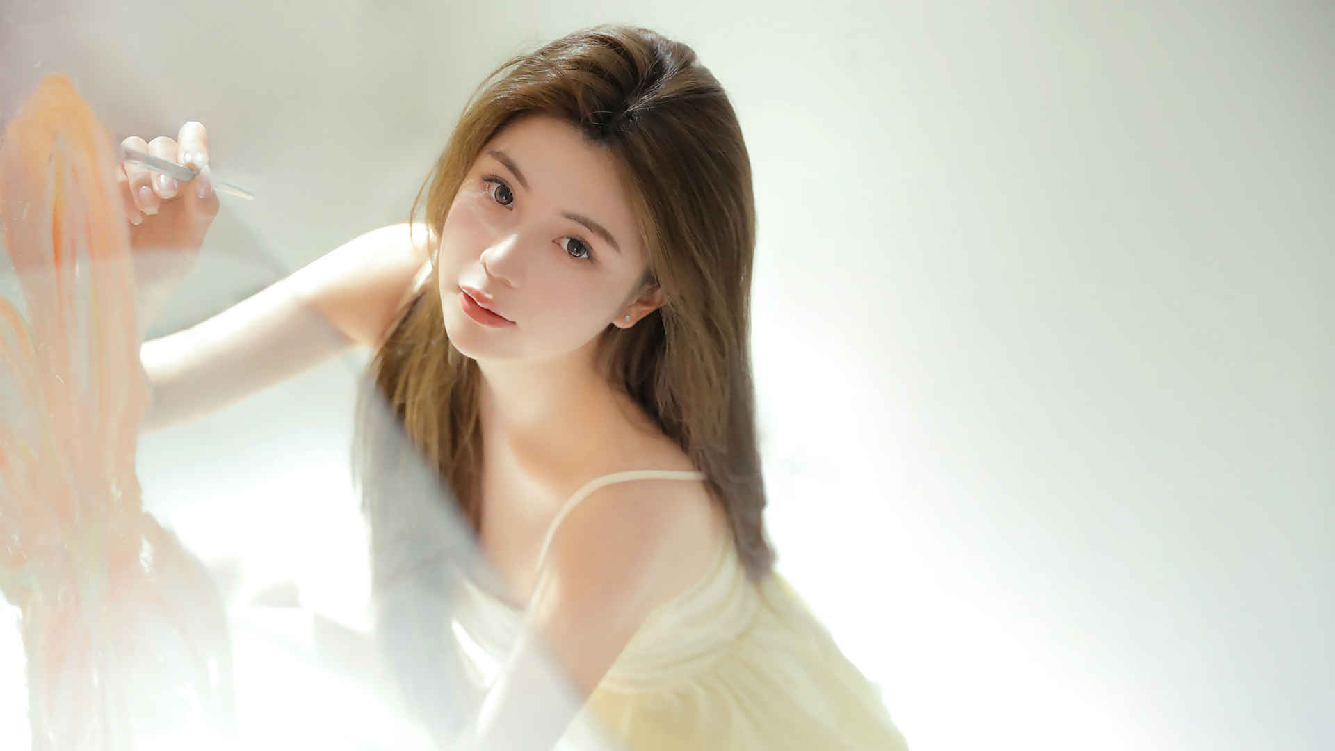 夏天 干净 清新 美女  简约 电脑壁纸-