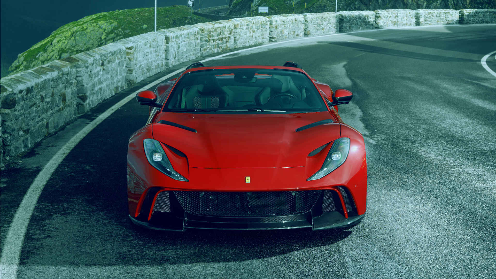 壁纸超清红色法拉利812 GTS N-Largo