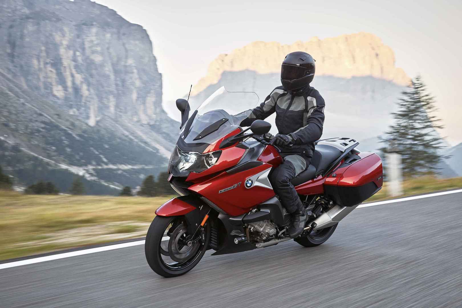 宝马BMW-K1600GT-黑红色摩托车图片