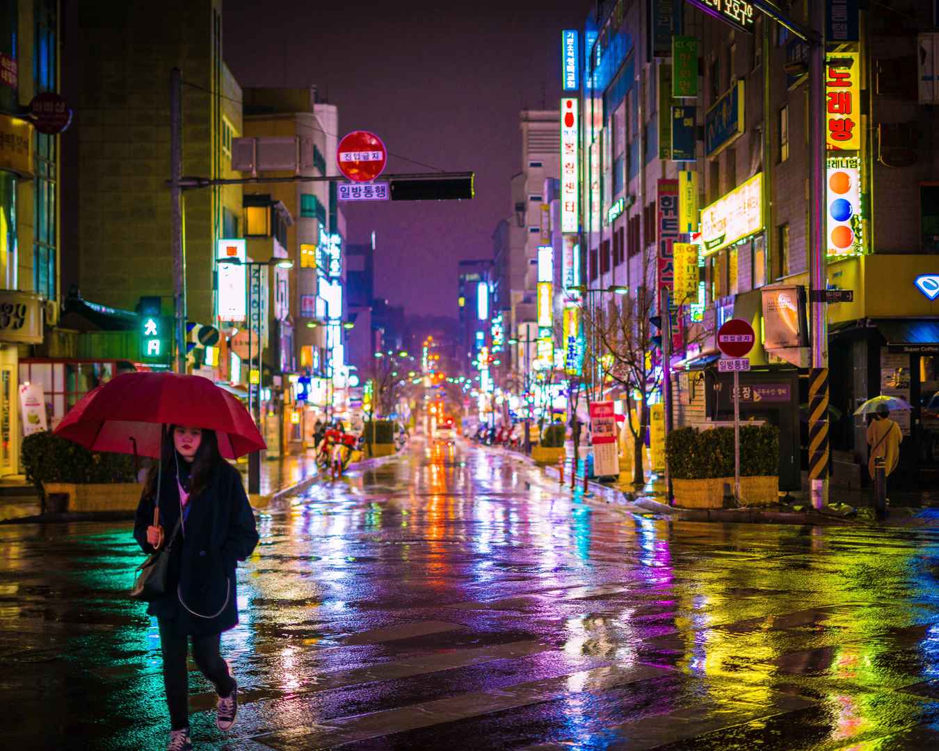 韩国街道城市夜景图片