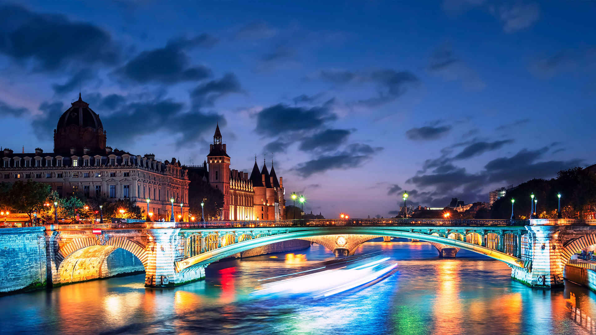 法国巴黎塞纳河夜晚风景壁纸-