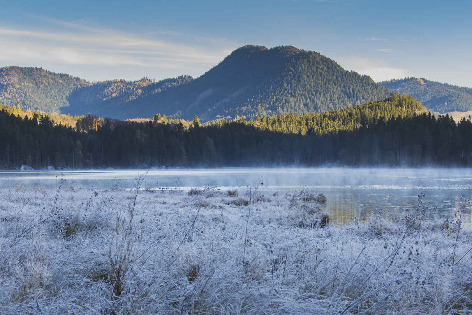 自然风光 风景 湖 山 冬天5k壁纸-