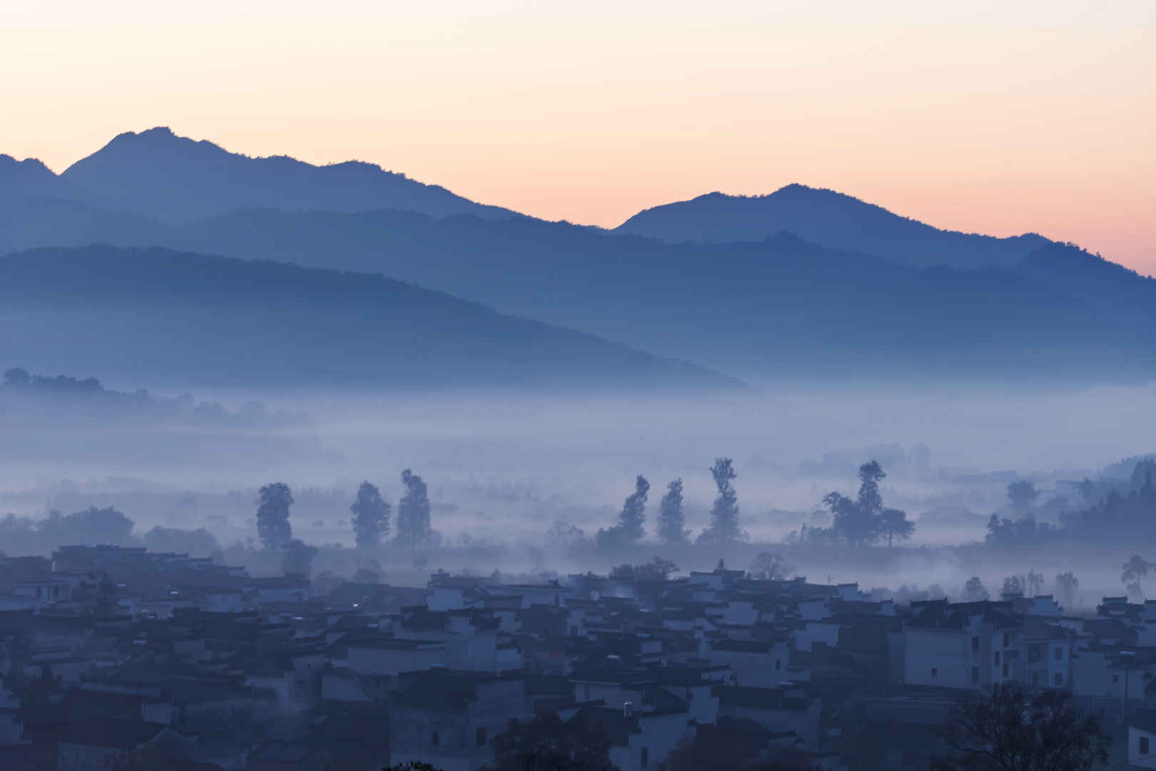 意境云雾山区图片高清-