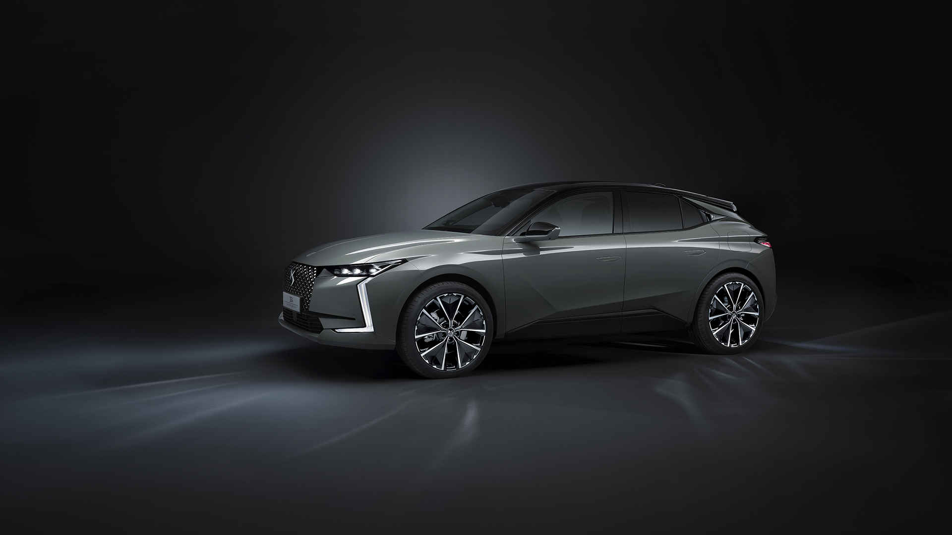 DS 4 E-Tense La Première电脑壁纸