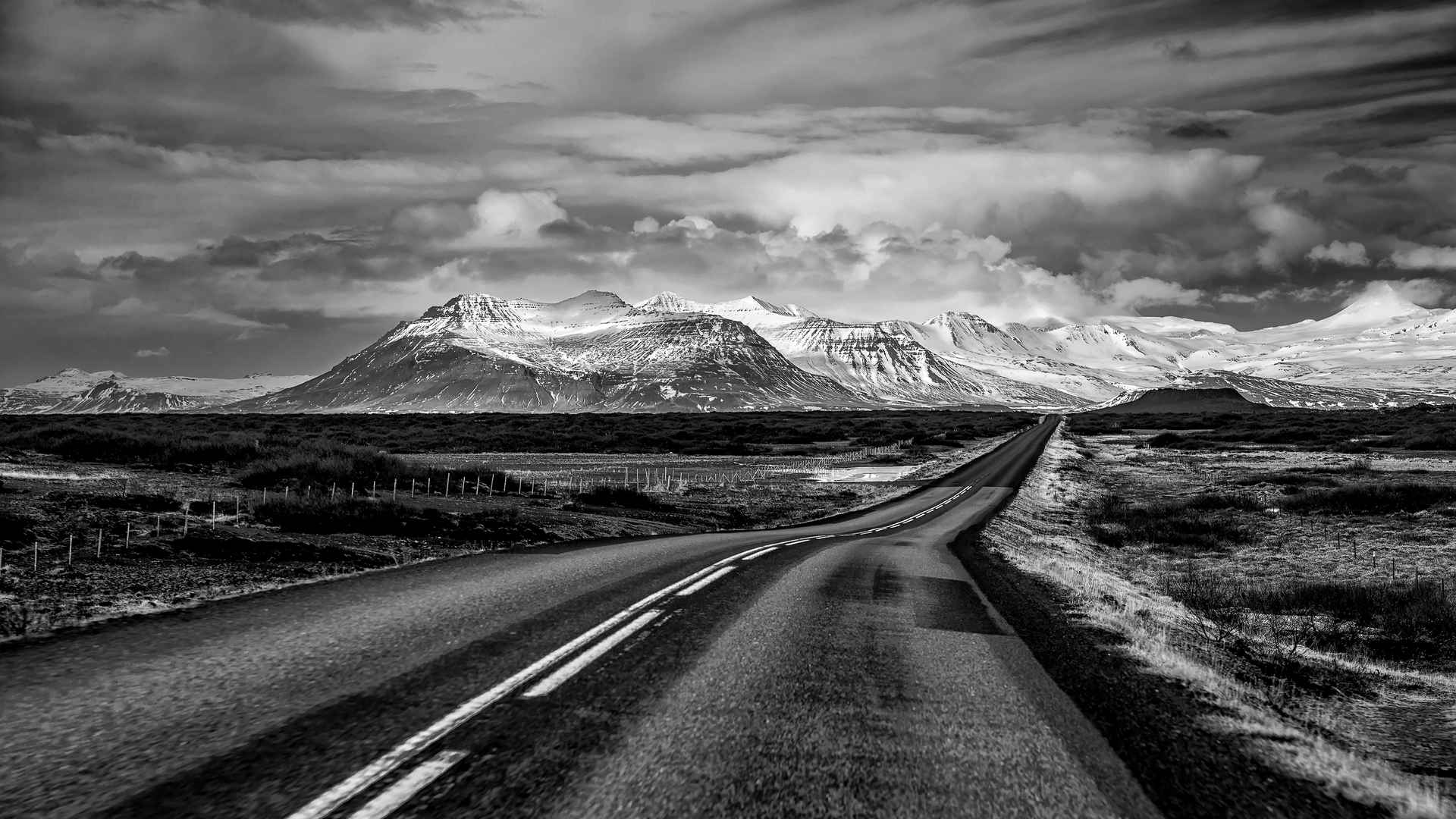 西冰岛环城路 黑白风景摄影 壁纸图片