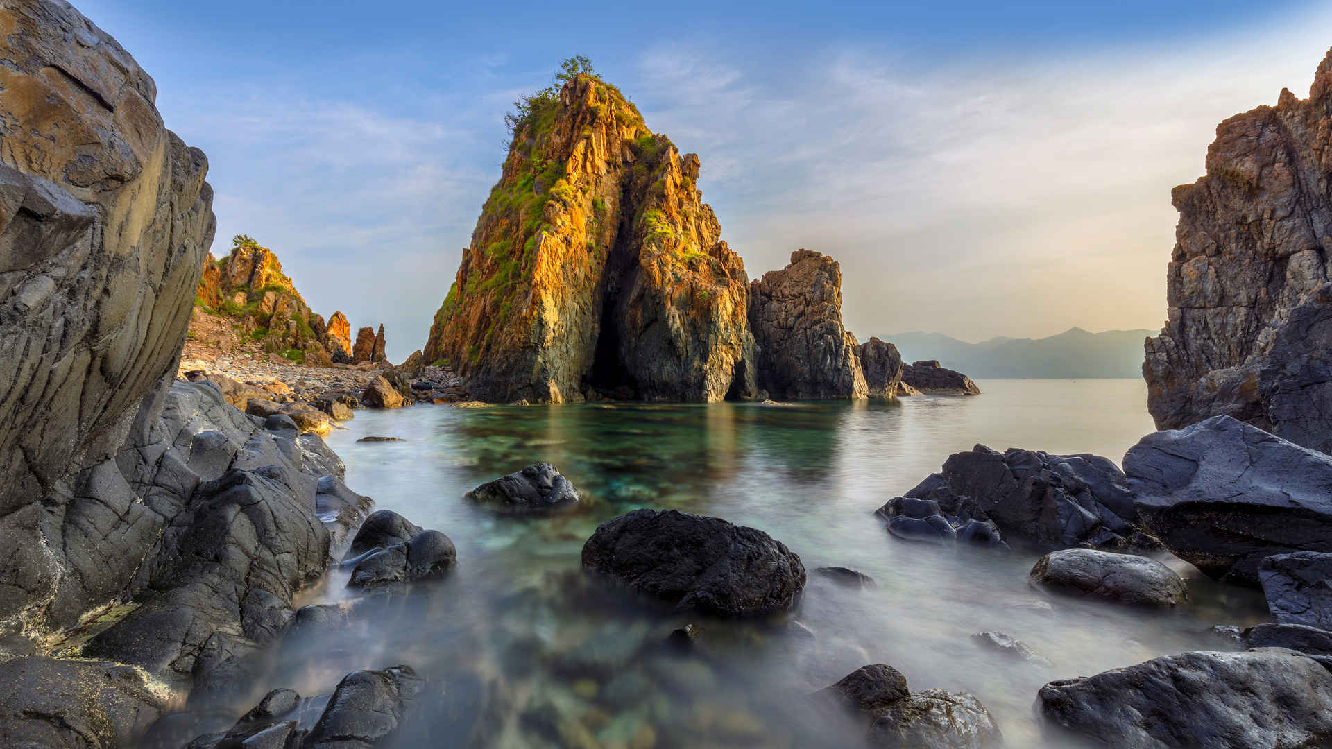 越南芽富湾风景4k壁纸