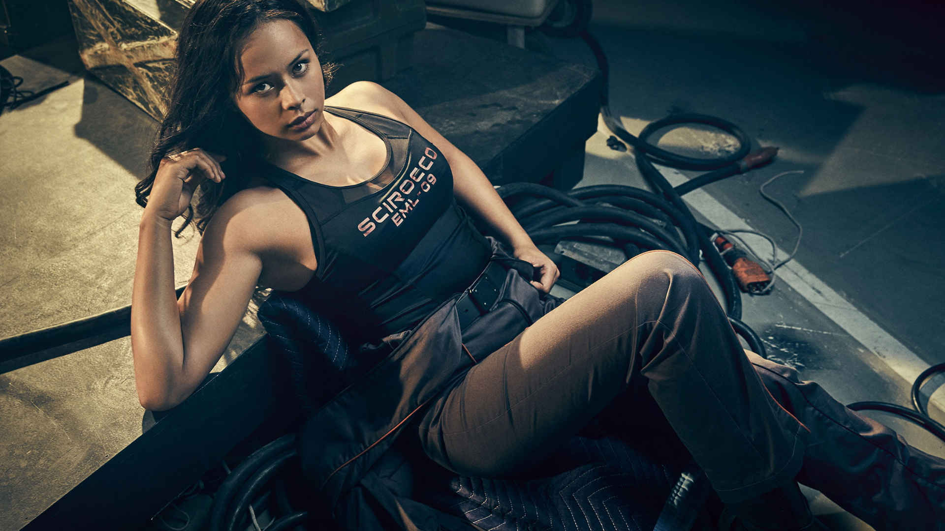 弗兰基·亚当斯(Frankie Adams)4k美女电脑壁纸下载