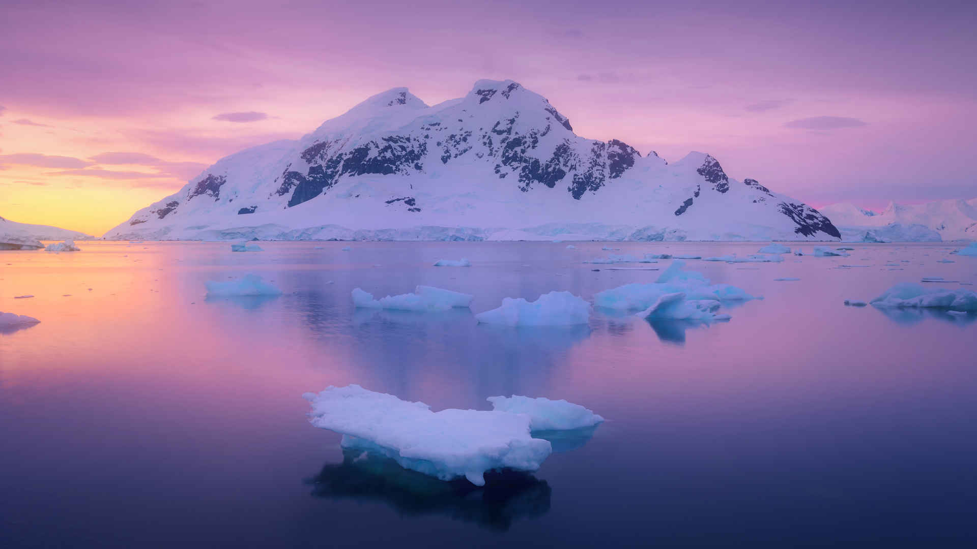 南极天堂湾4k图片