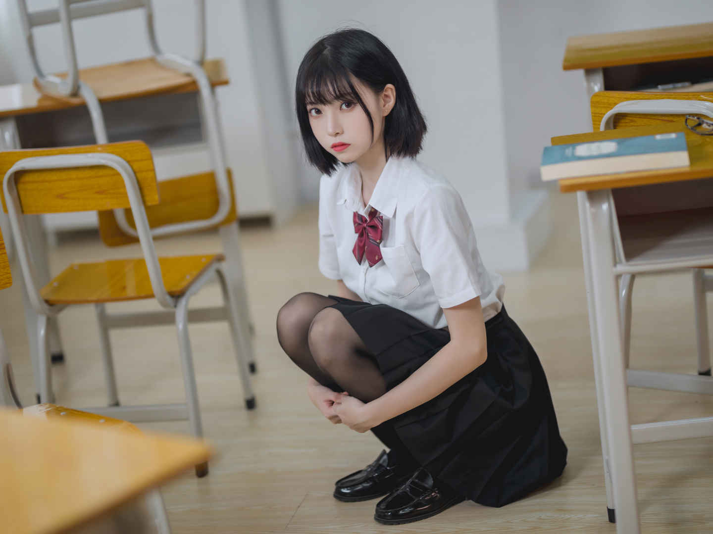 cosplay 校服黑色连裤袜女学生平板壁纸
