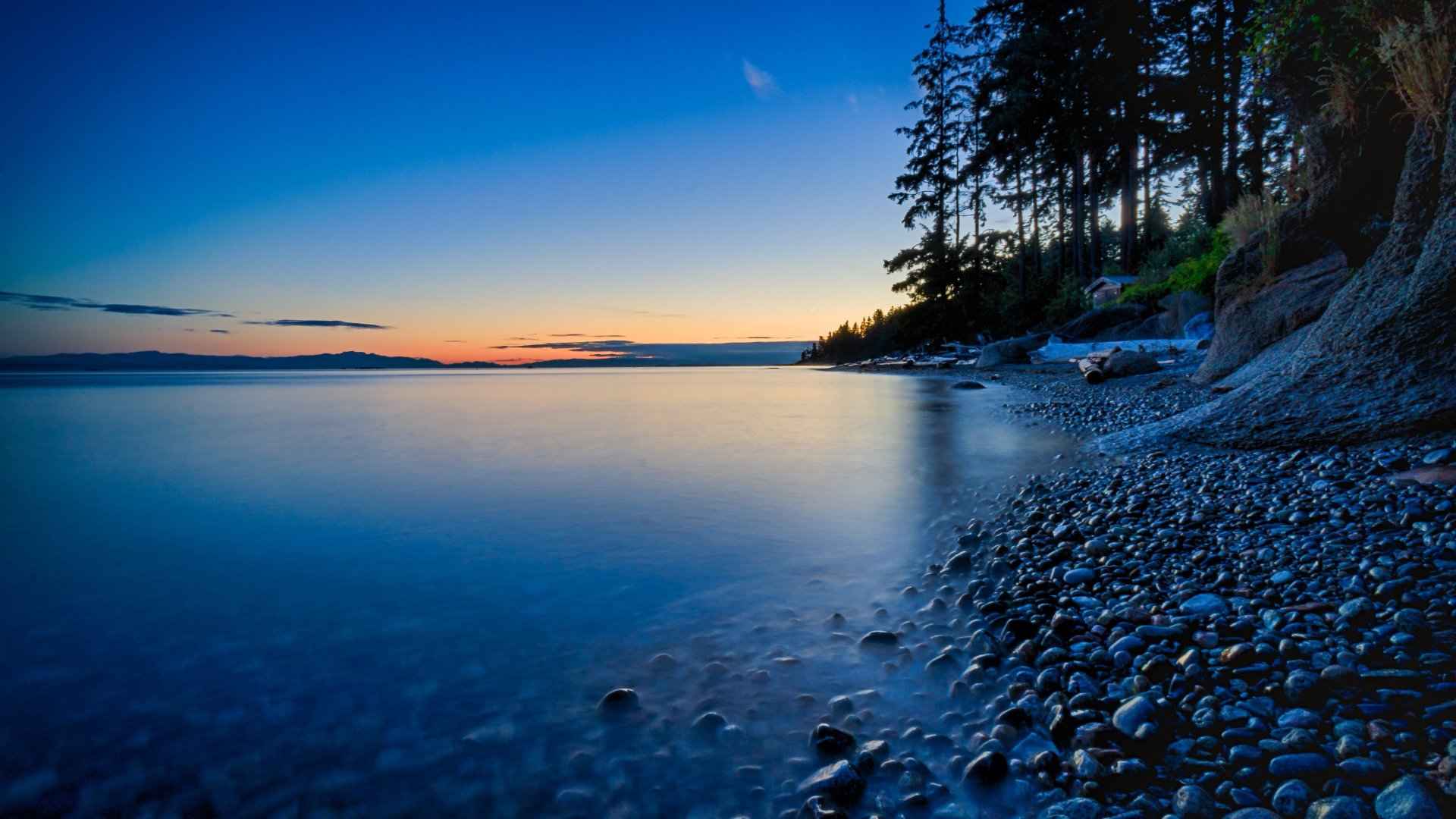 唯美 平静湖泊 森林 日出 日落-