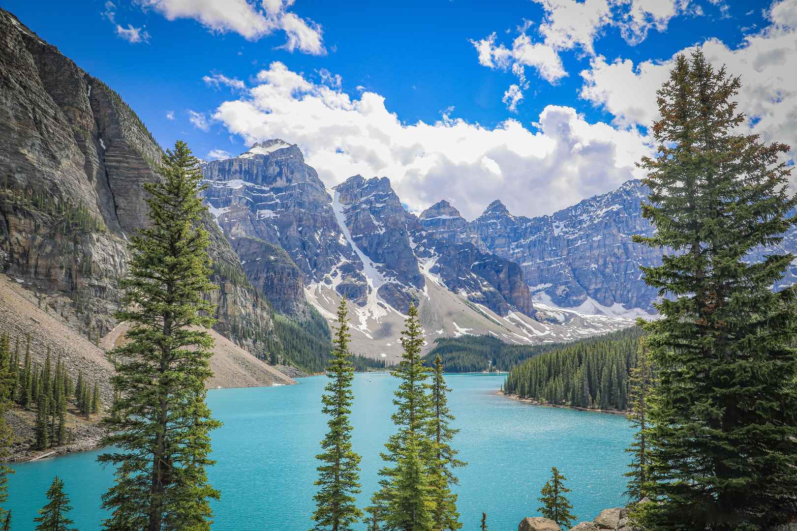 加拿大班夫国家公园蓝天图片唯美宁静清新-