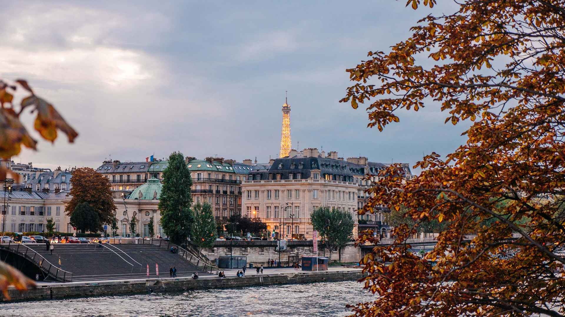 法国巴黎满是浪漫的国度高清壁纸-