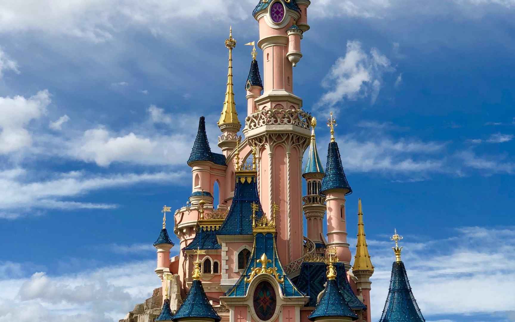 迪士尼精美建筑图片电脑壁纸