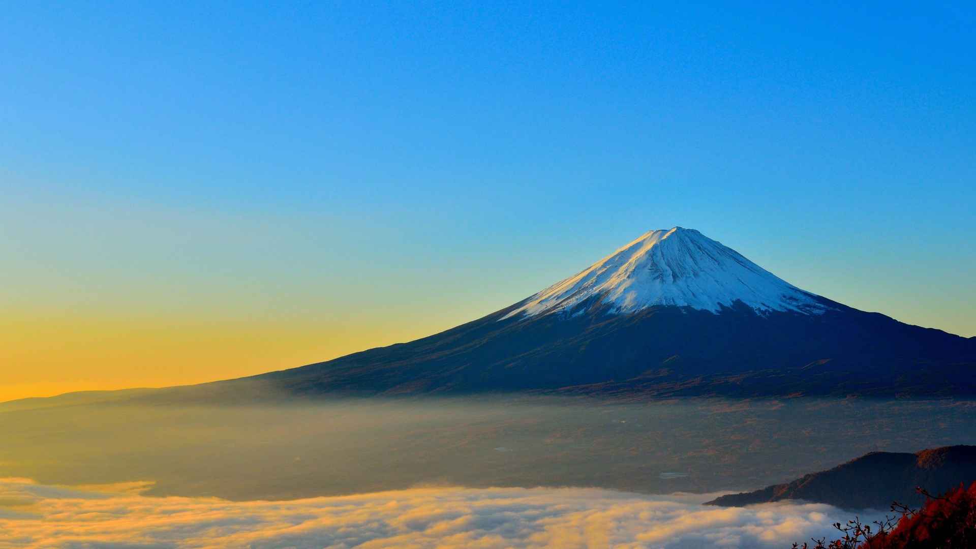 世界上最大的活火山之一日本富士山电脑壁纸-