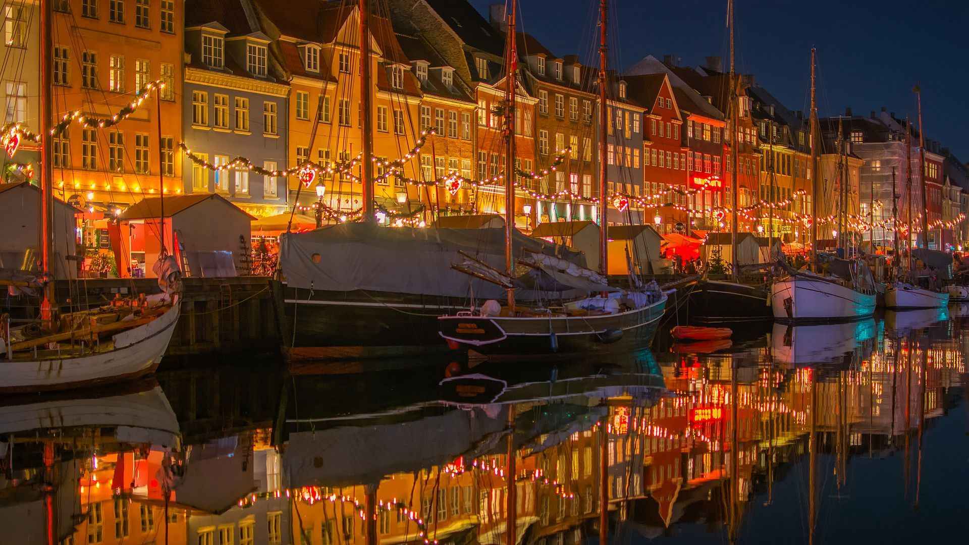 丹麦新港运河夜景唯美景色壁纸图片-