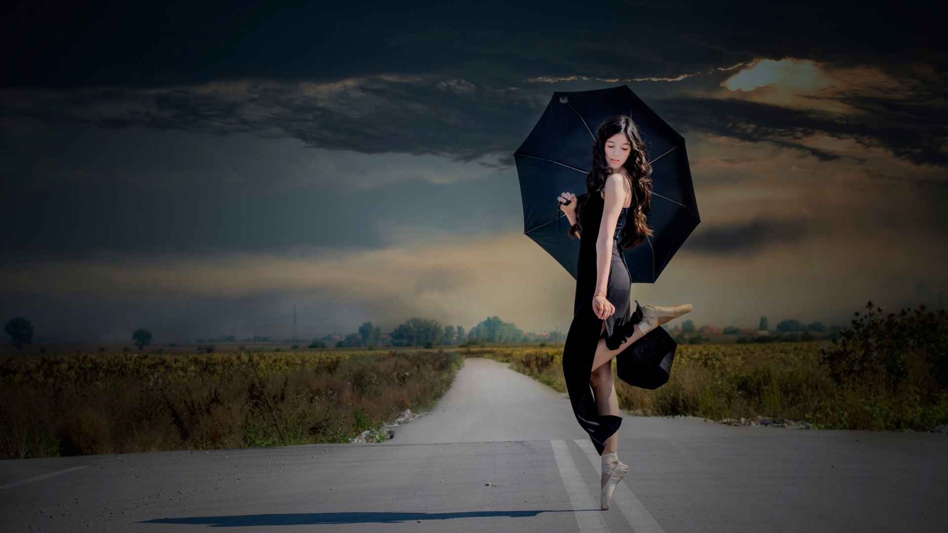 芭蕾舞 美女 足尖 鞋 伞 路上 跳舞 壁纸-