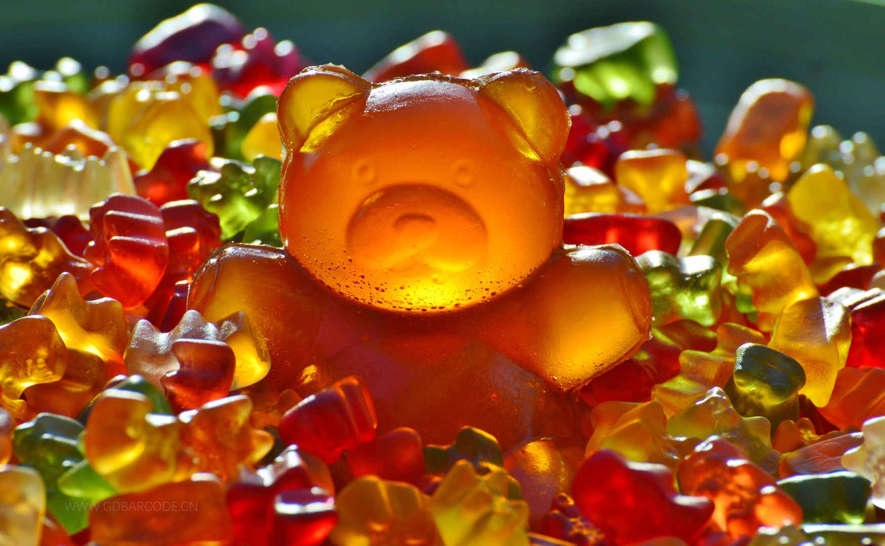 巨大的橡胶熊 水果软糖4k图片-