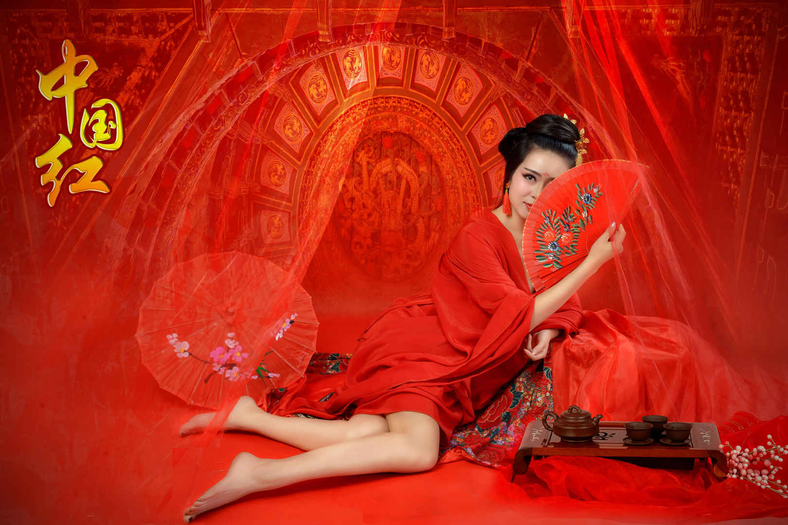 古装美女中国红2K壁纸-