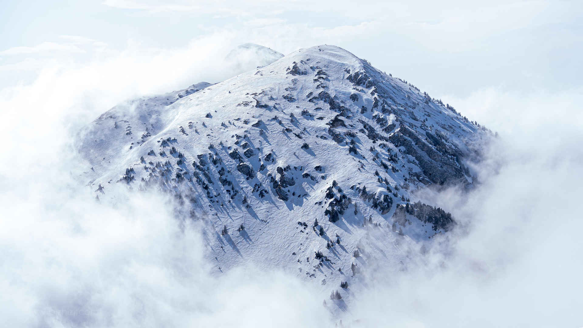法国雪山云自然界4K壁纸-