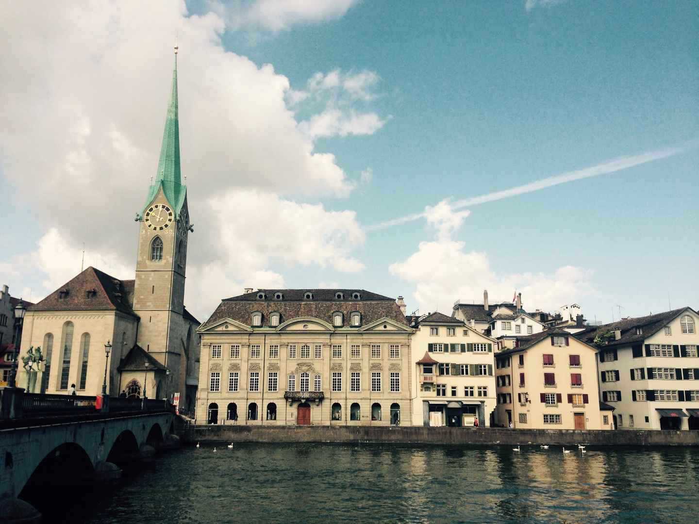 瑞士苏黎世城市建筑壁纸-
