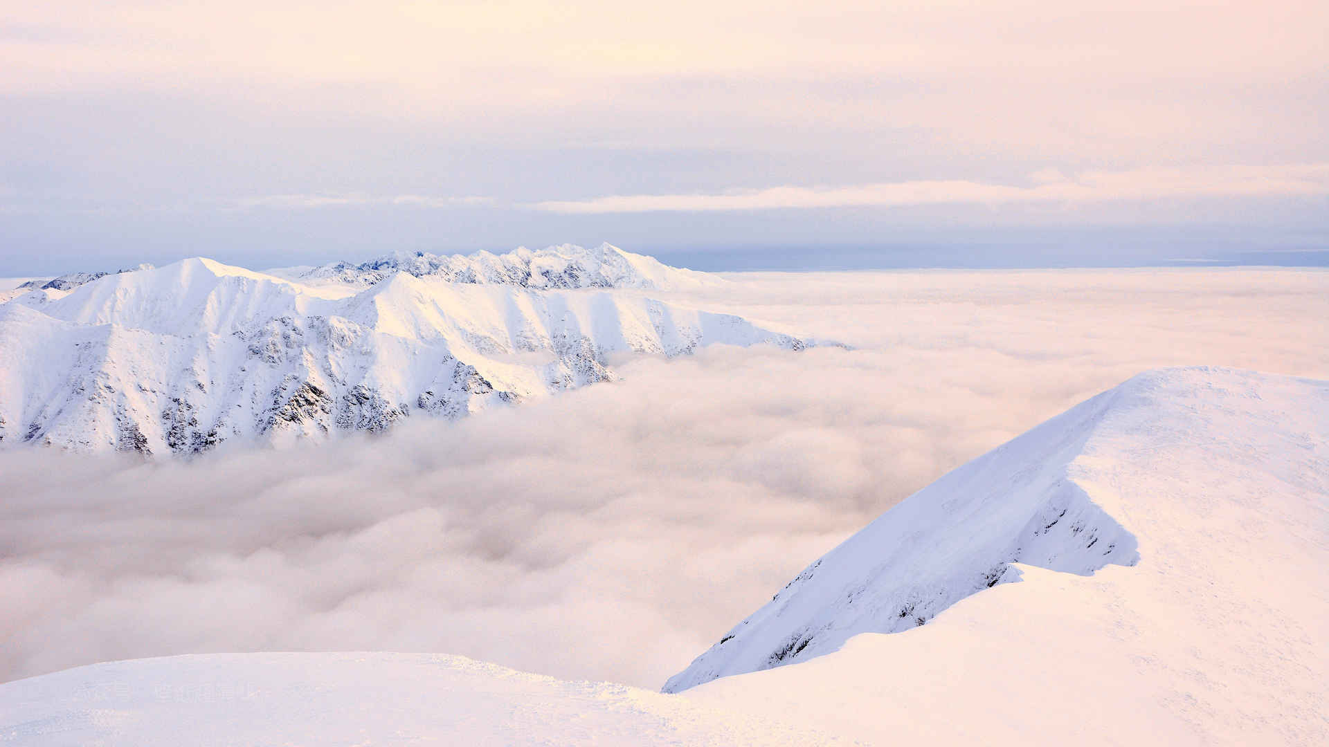 最美雪山高清图片