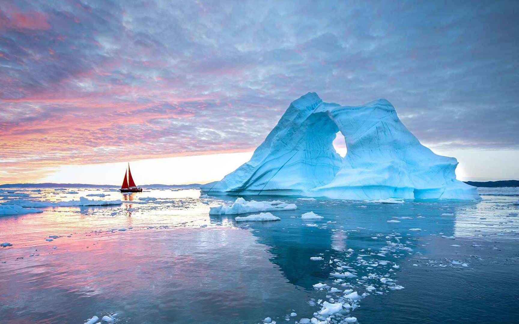 严寒的格陵兰岛的海面电脑壁纸