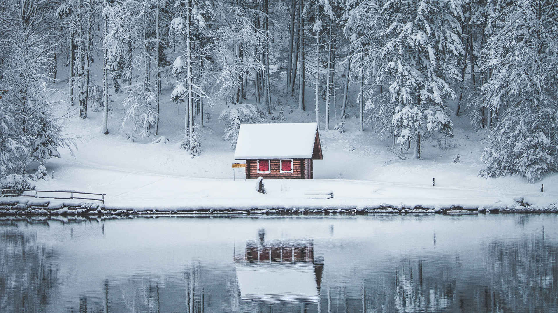 林中小屋冬天漂亮的图片壁纸-