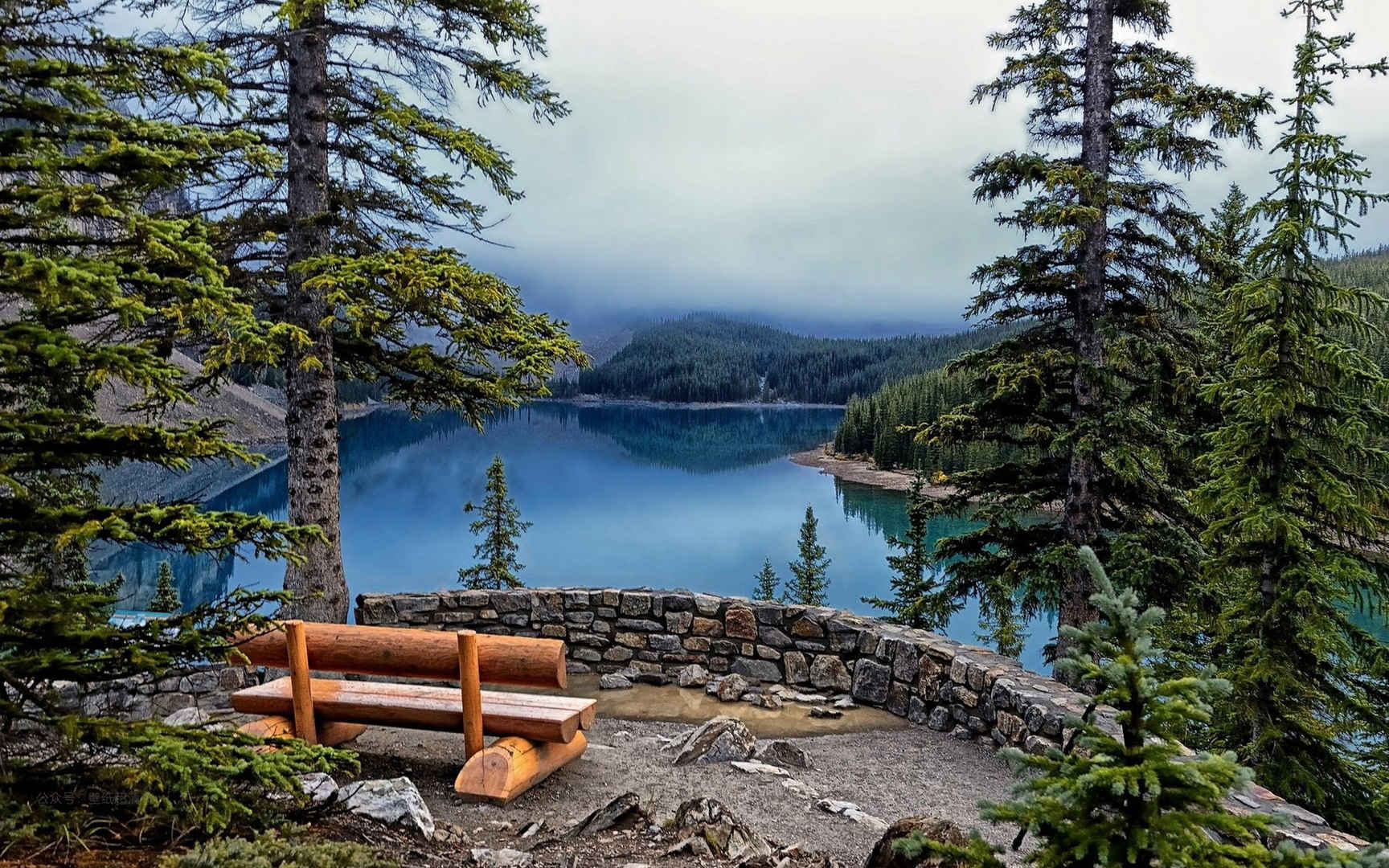 湖泊座椅长凳石头风景桌面壁纸图片