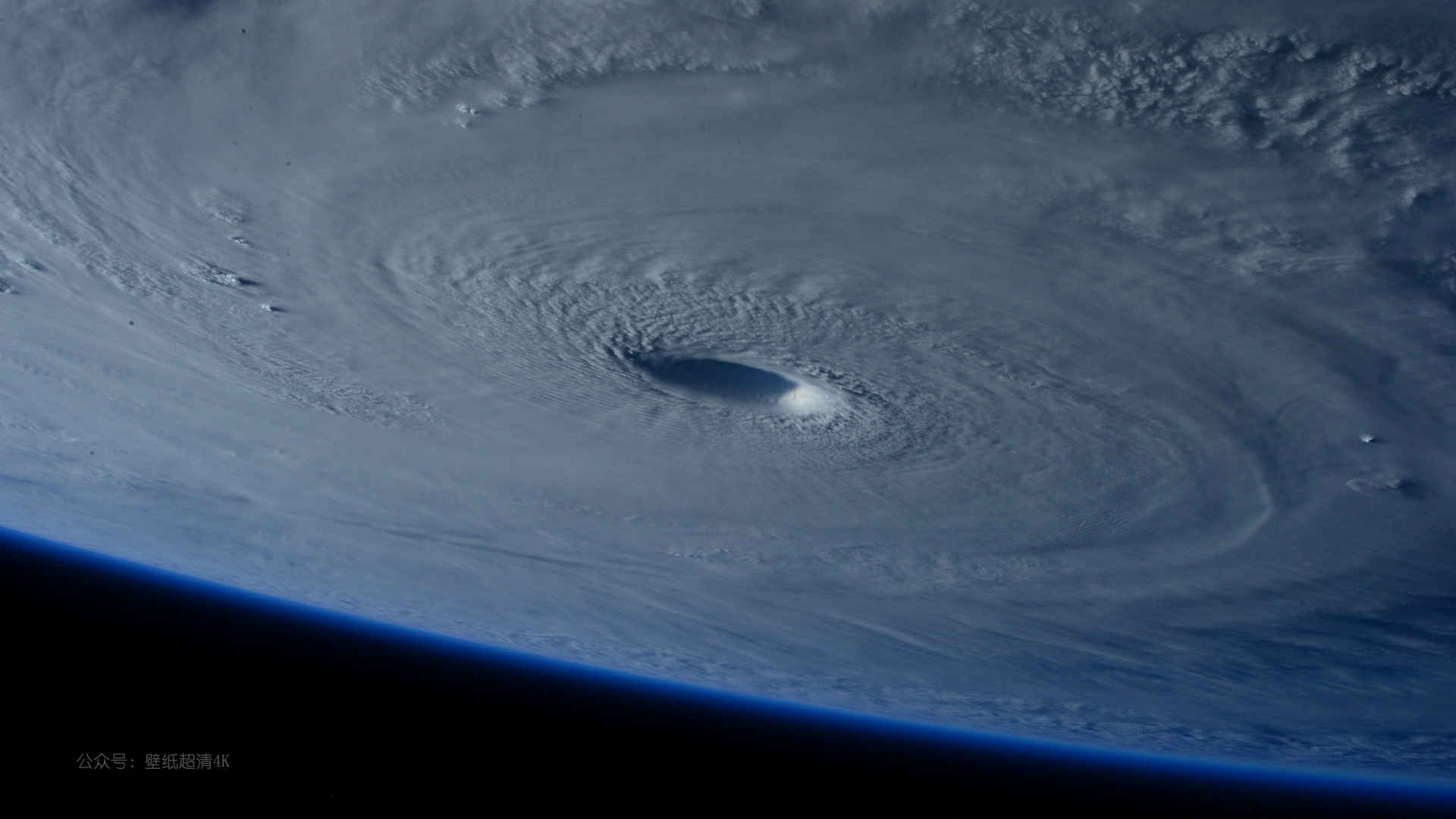 飓风台风气象卫星云图图片
