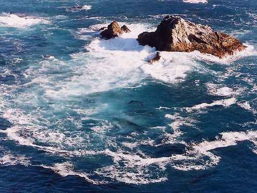 赏心悦目的大海，海岛风景图片，精选2020年8月风景日历壁纸图片套图1