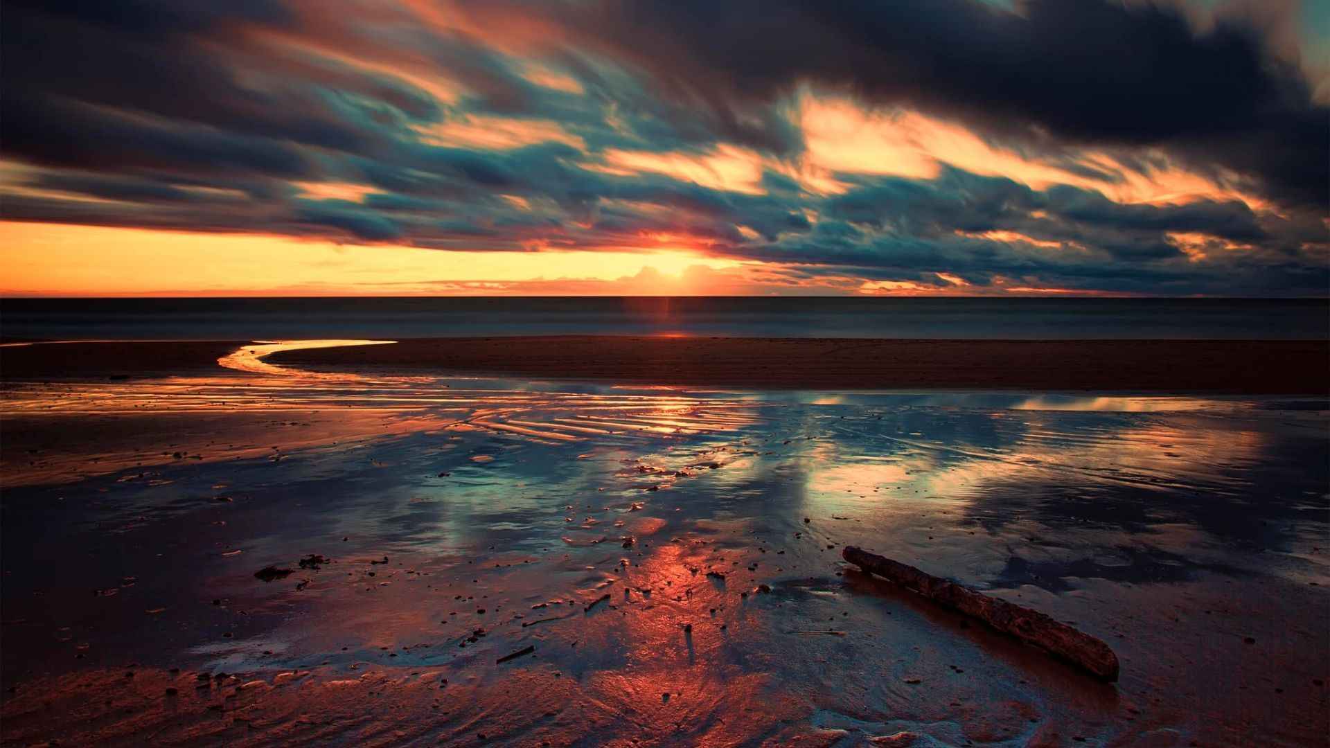 云海妖娆，沙滩夕阳，绝美风景桌面壁纸今日推荐-