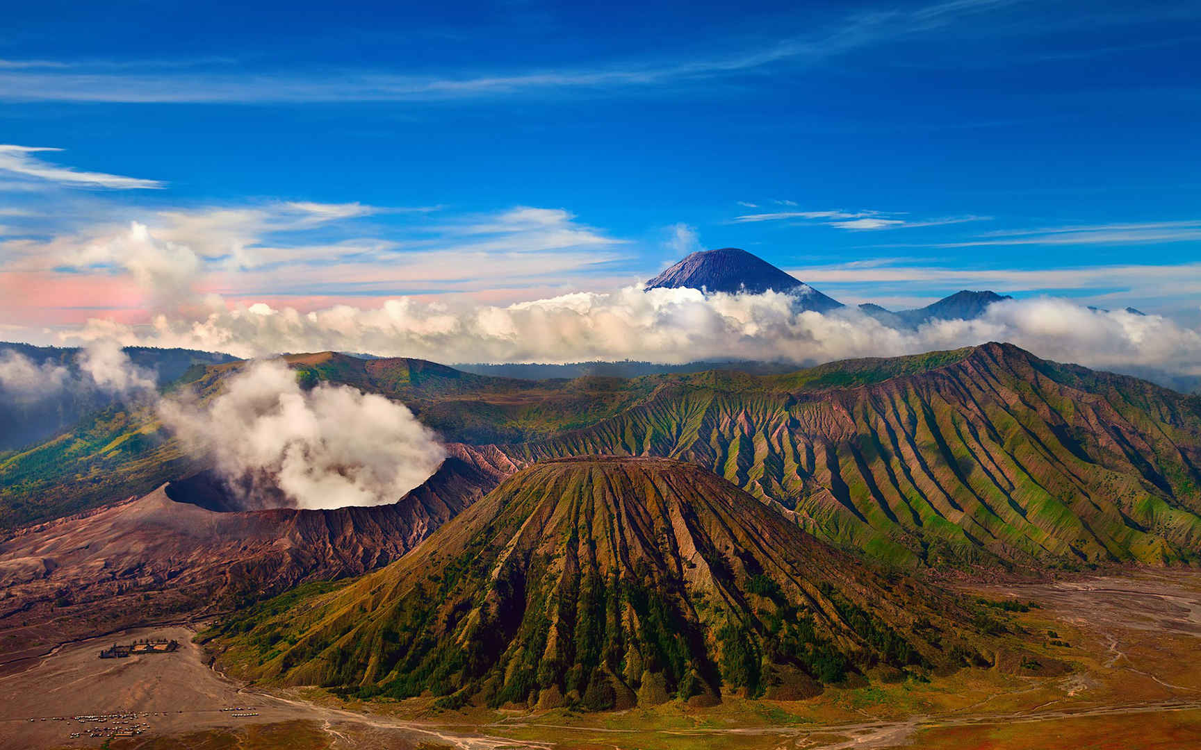 唯美的印度尼西亚火山-