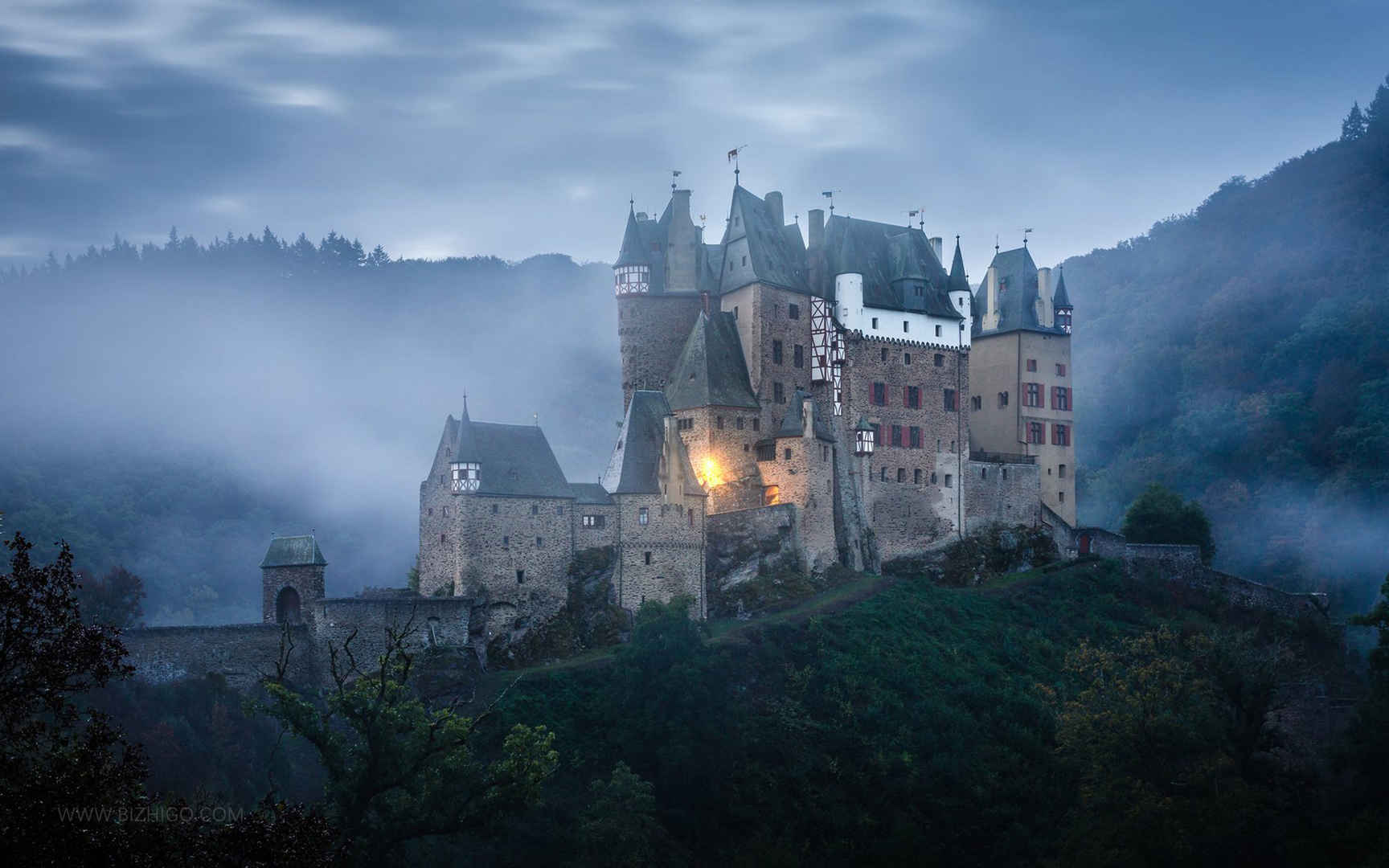 奇幻梦境城堡古堡桌面壁纸图片