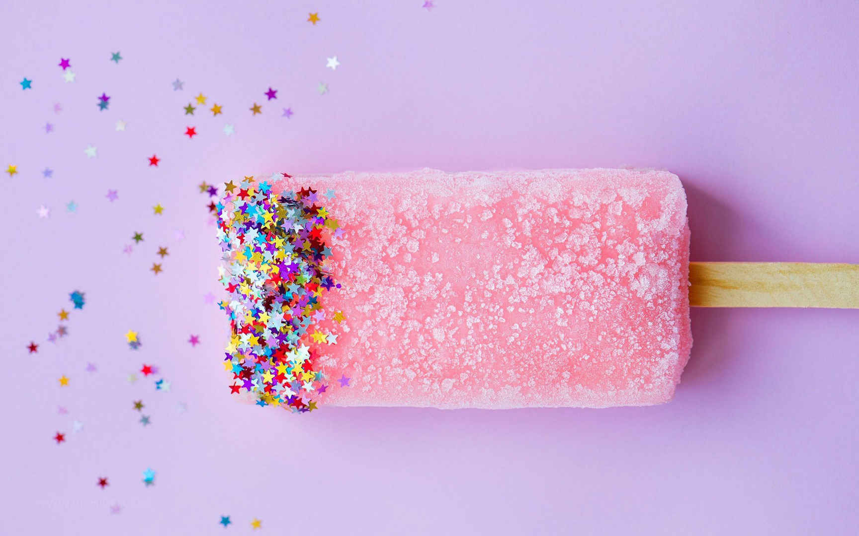 夏季解渴零食创意粉色冰棒桌面壁纸