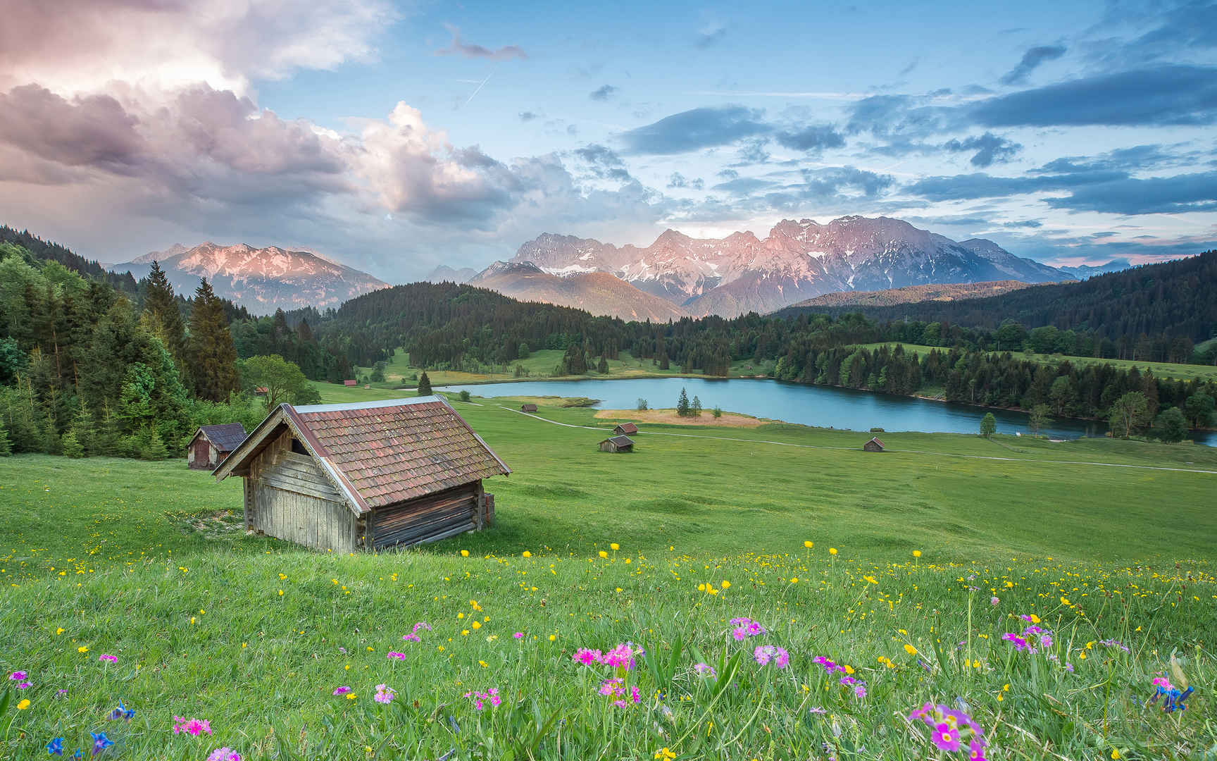 瑞士阿尔卑斯山风景电脑壁纸