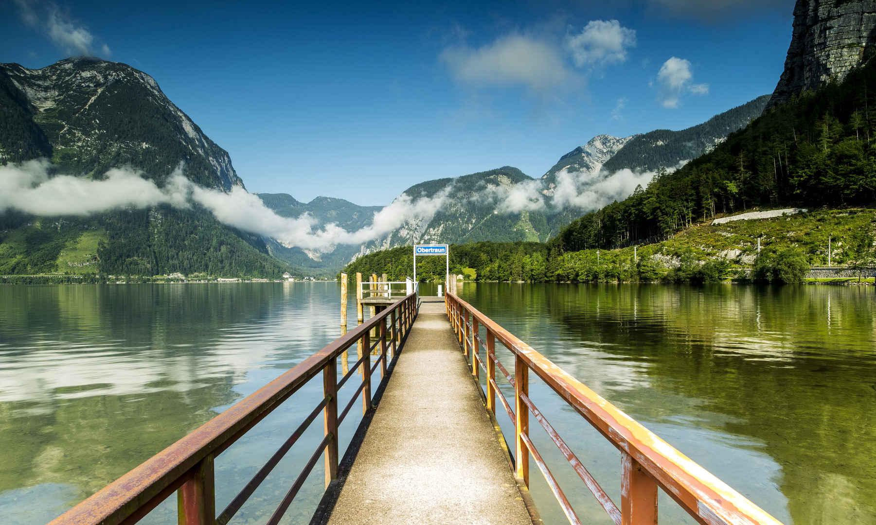 奥地利哈尔施塔特湖风景
